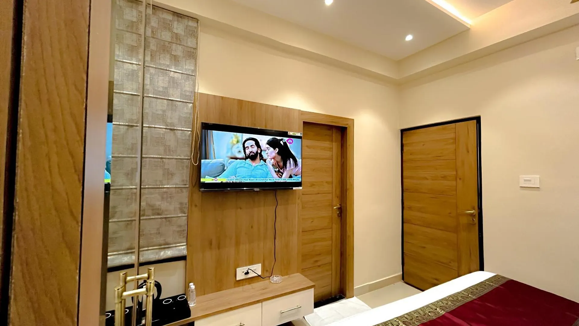 Bed & Breakfast Golden Grove Homestay Varanasi India