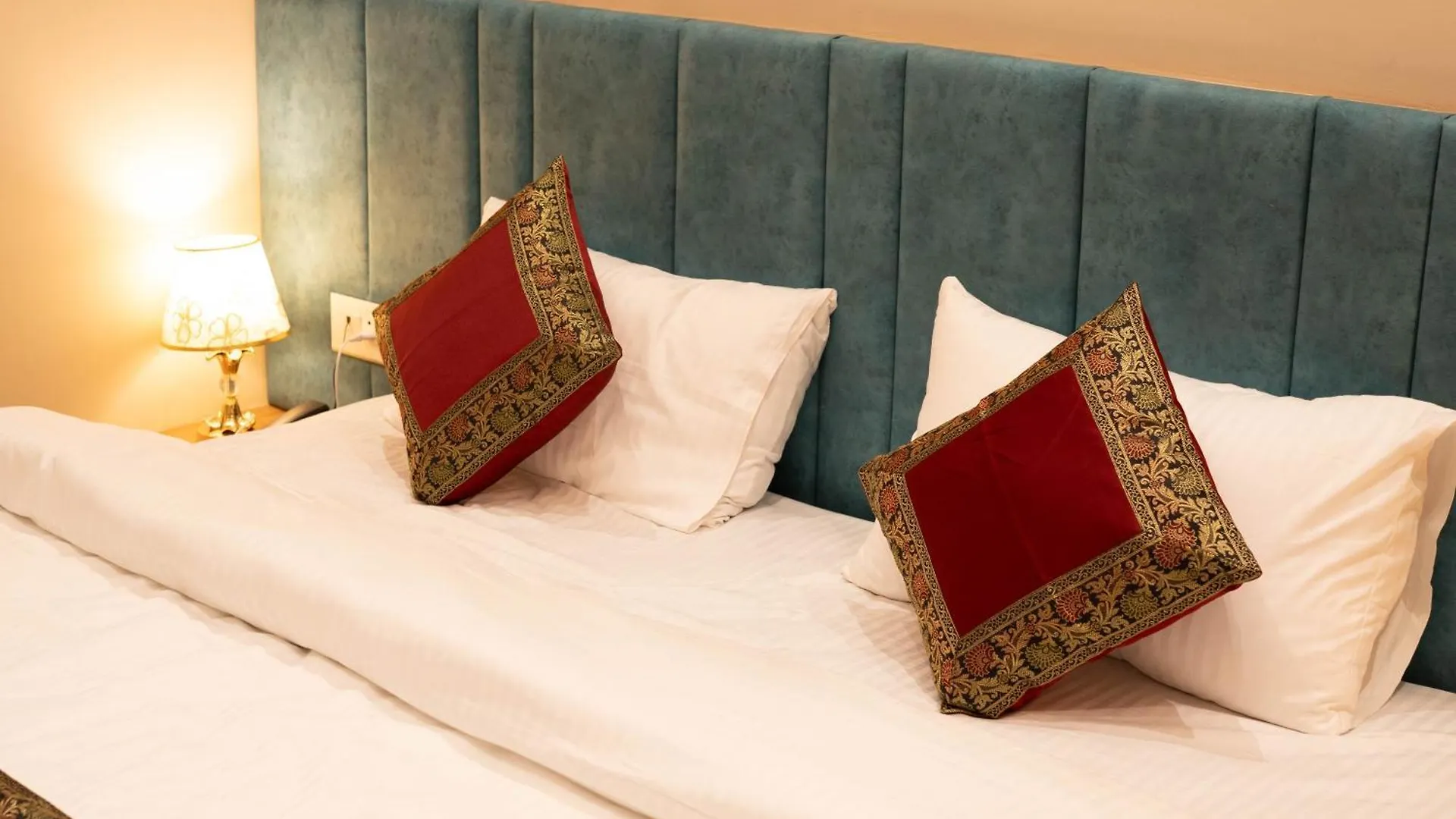 Golden Grove Homestay Varanasi