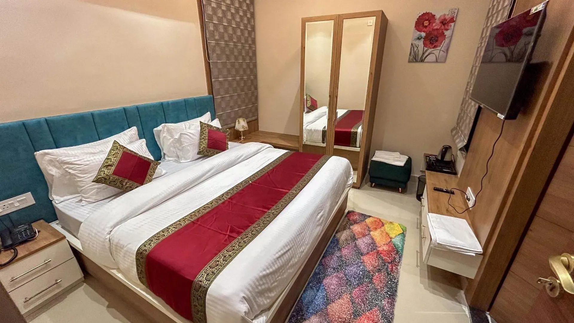 Golden Grove Homestay Varanasi 0*,