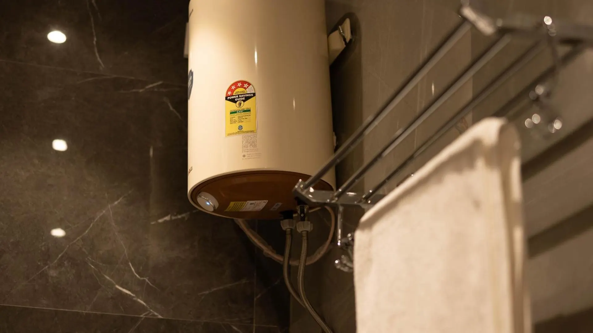 Golden Grove Homestay Varanasi Bed & Breakfast