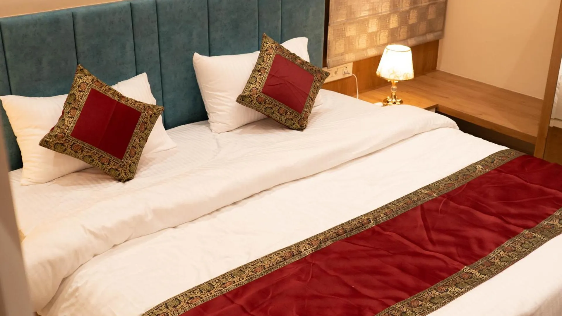 Golden Grove Homestay Varanasi 0*,