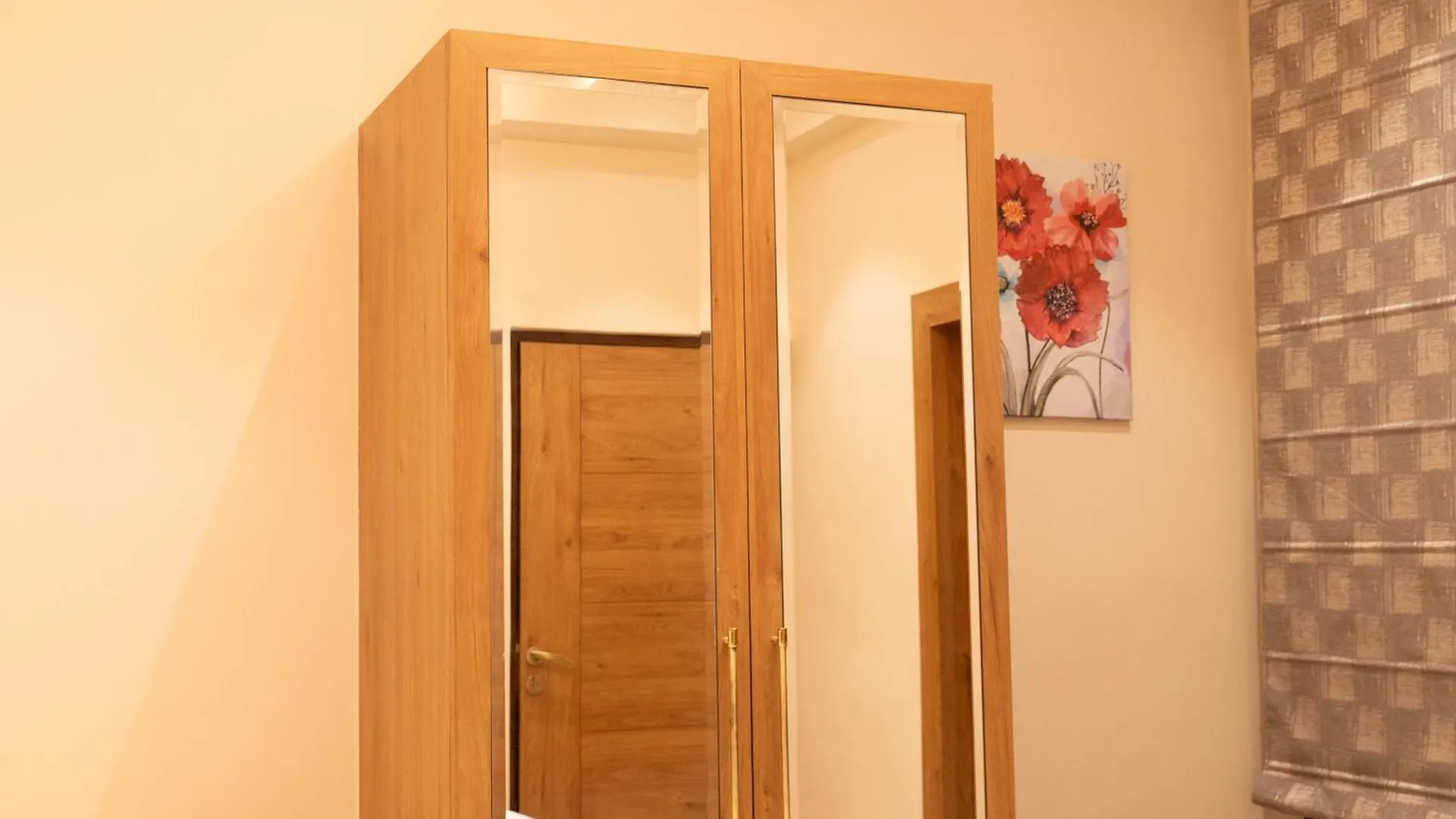 Golden Grove Homestay Varanasi