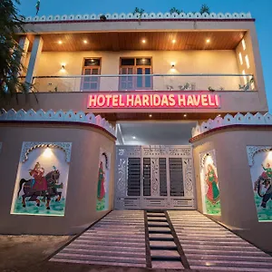 *** Hotel Haridas Haveli India